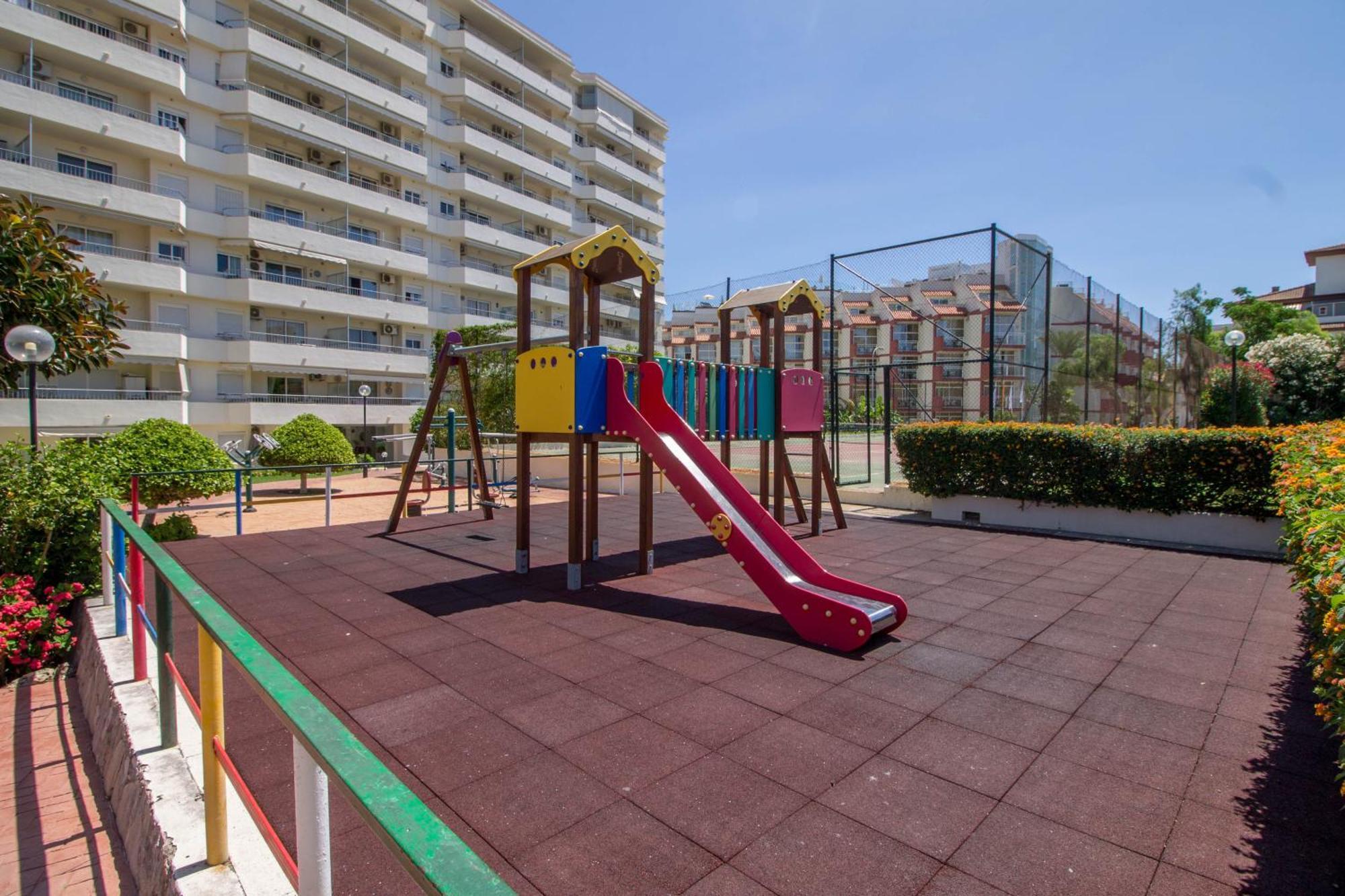 Carihuela Palace 418 By Ivi Real Estate Torremolinos Exterior foto